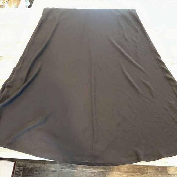 Halogen Nordstrom Rich Black Skirt. Size Medium. NWT. Y - Picture 2 of 8